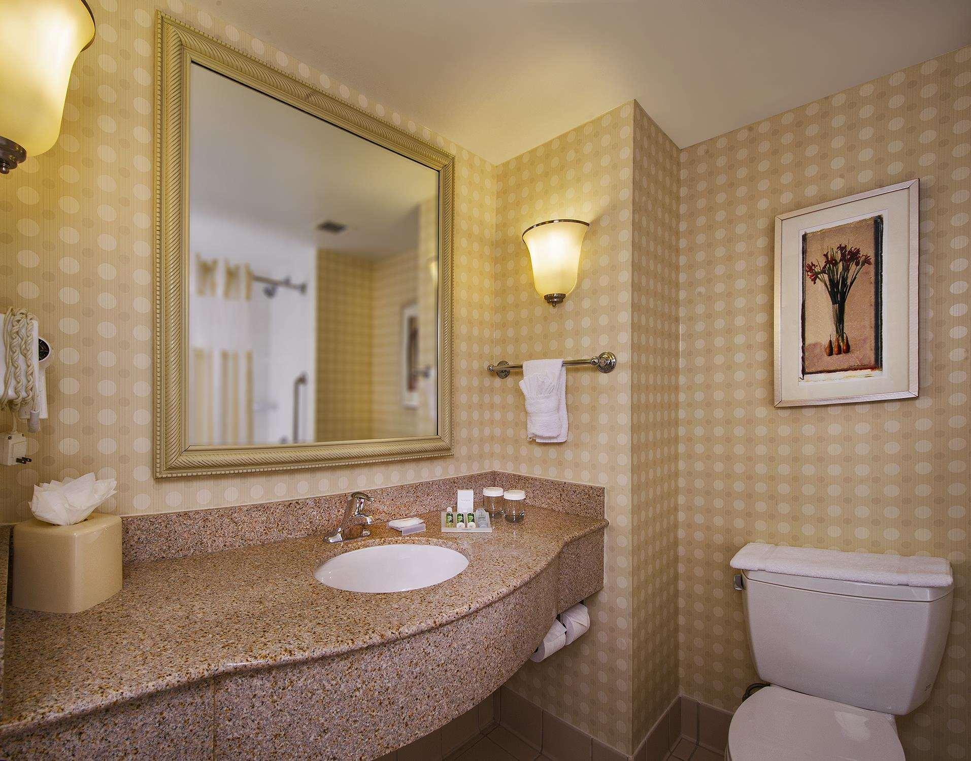Hilton Garden Inn Tysons Corner Exterior foto